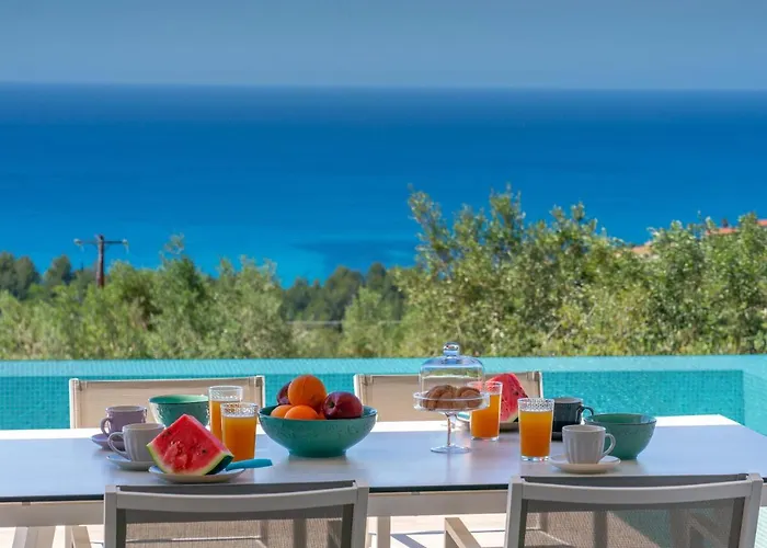 Calma Trapezaki (Kefalonia)